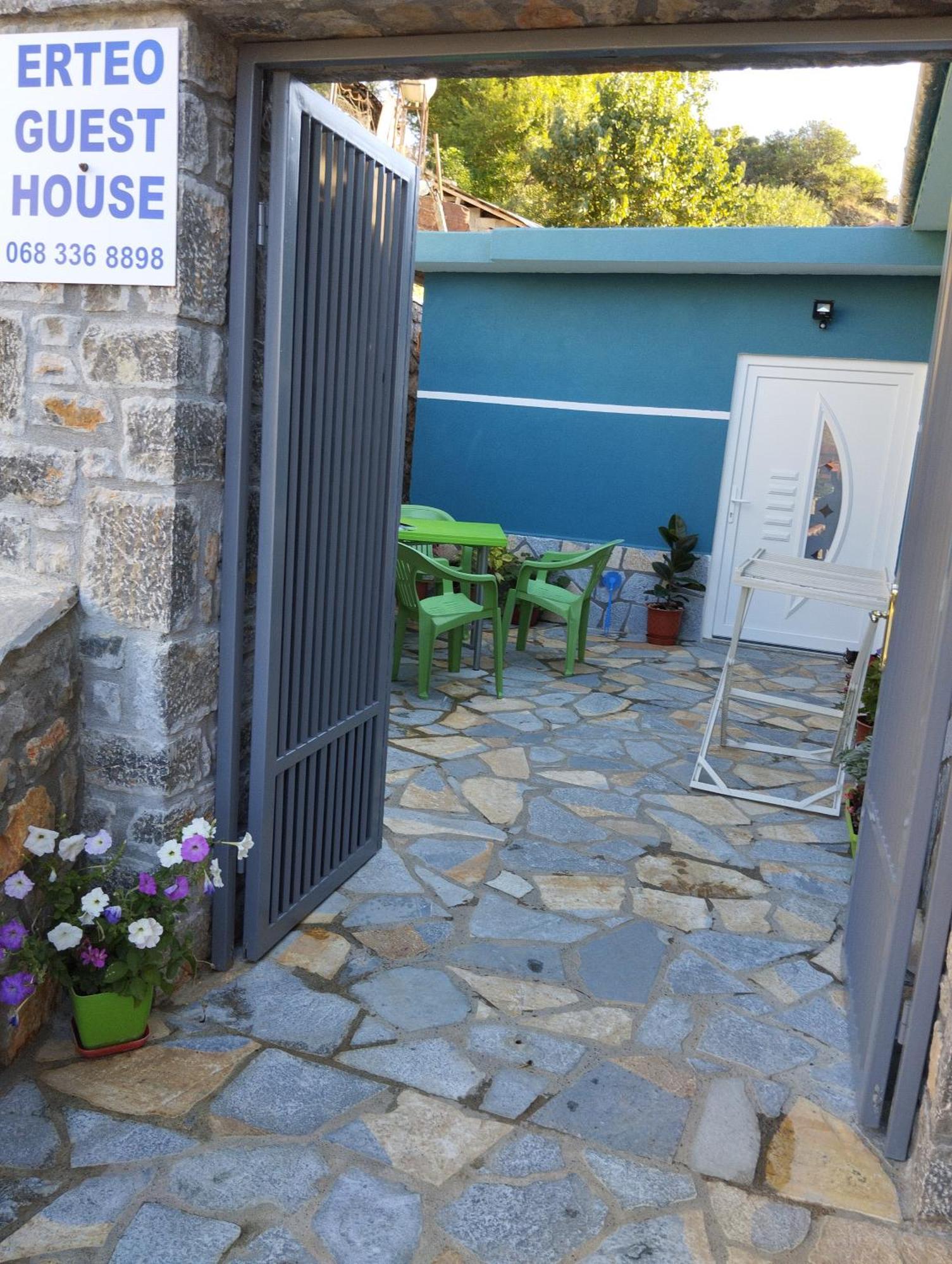 Erteo Guest House Pogradec Exterior photo